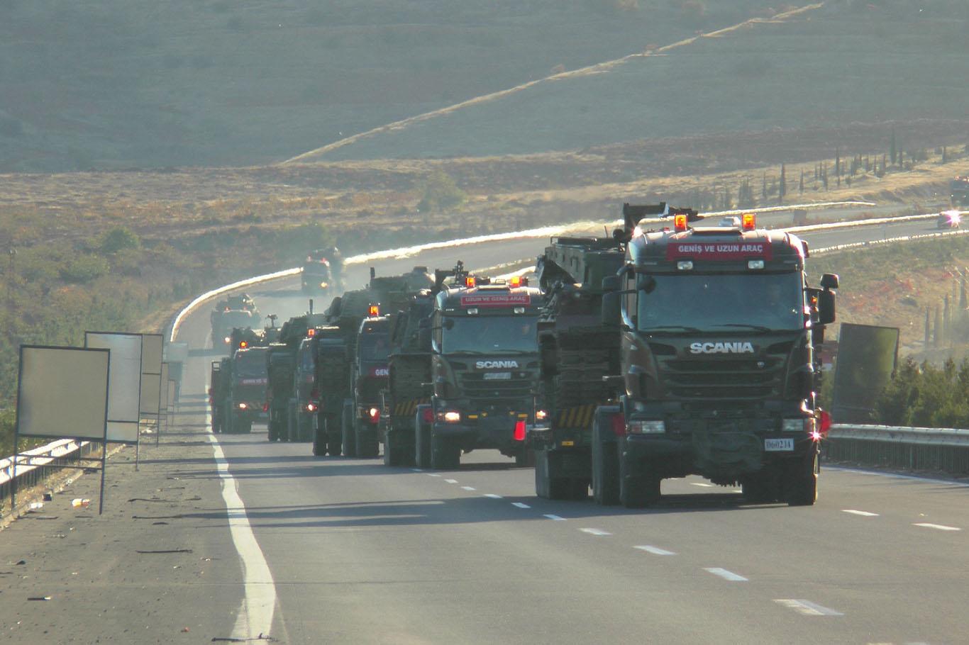 Şırnak’a giden askeri konvoy Urfa’dan geçti Şırnak’a giden askeri konvoy Urfa’dan geçti